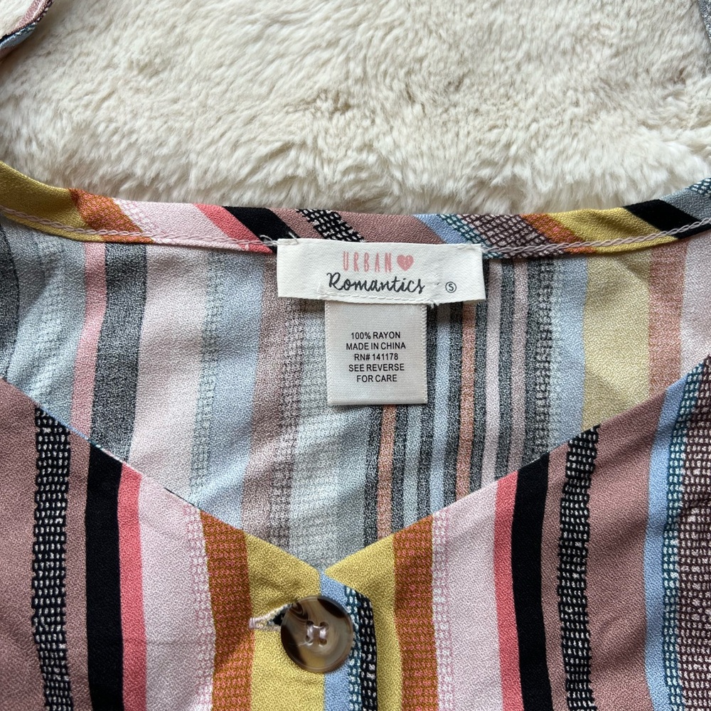 URBAN Romantics Multicolor Tank - Picture 3 of 3